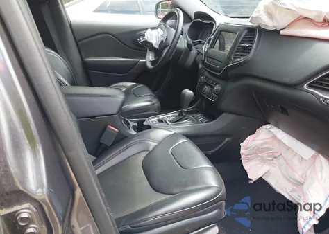 2019 Jeep Cherokee Latitude Plus Fwd из США, поврежденный, VIN 1C4PJLLBXKD305219